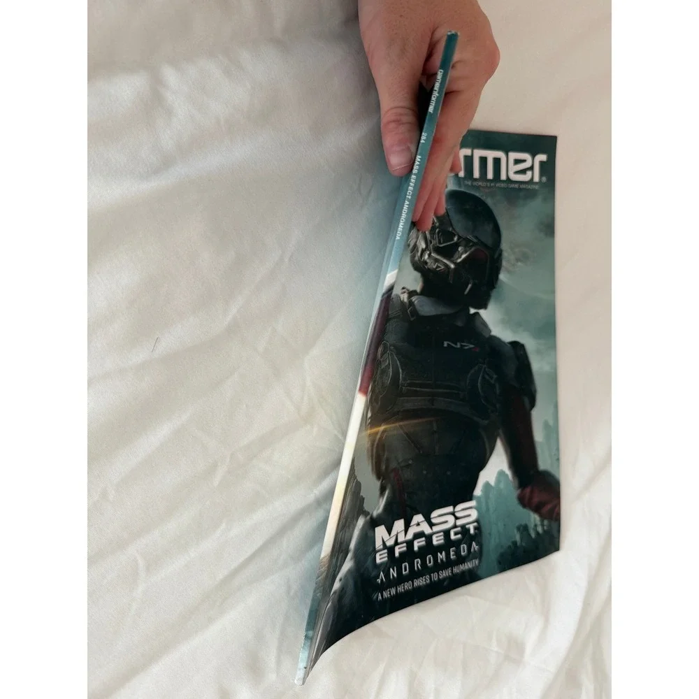 Game Informer Magazine Issue 284 December 2016 Mass Effect Andromeda Cover N7